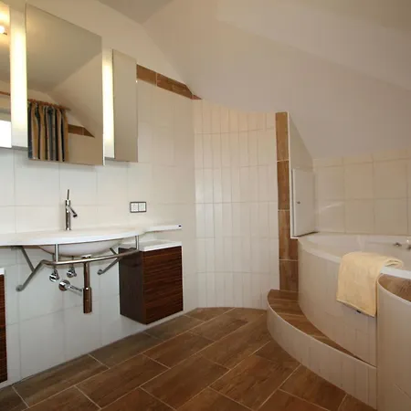 Hotel Holiday Home In Salzburg Lungau Near The Ski Slope 4*